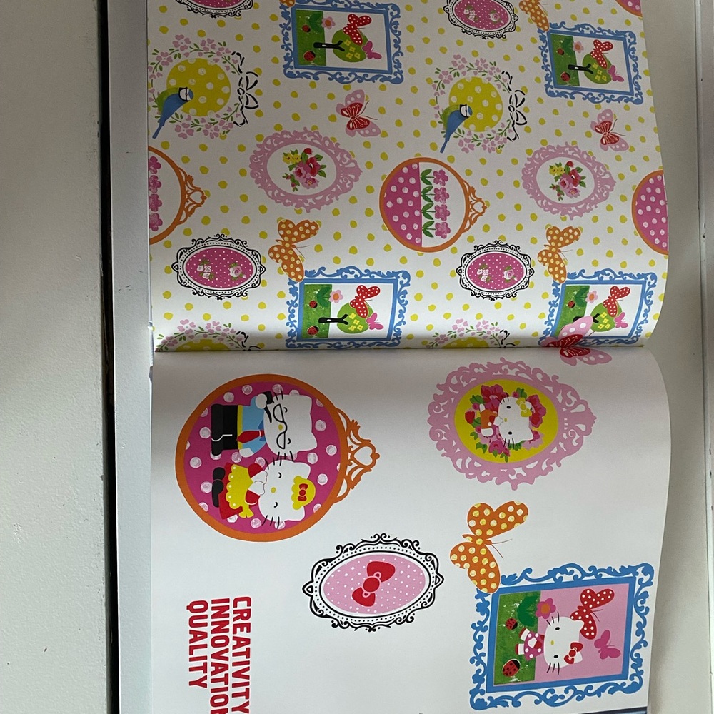 Sanrio Hello Kitty Hardcover Book - White & Blue - Picture 9 of 9